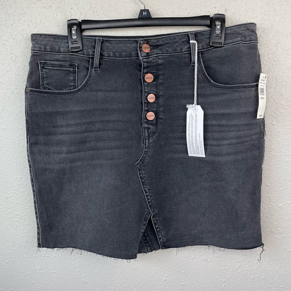 NWT Sanctuary Black Denim Skirt Sizes 25, 29, and 32